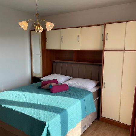 Comfortable Apartment Near The Sea Trogir Exteriér fotografie