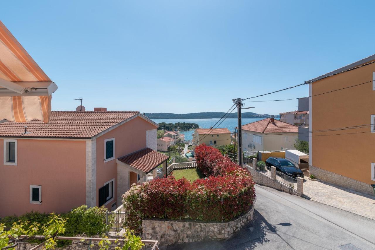 Comfortable Apartment Near The Sea Trogir Exteriér fotografie